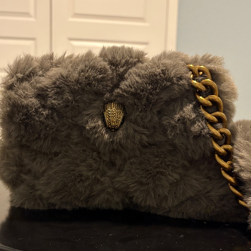 Luxurious Gray Faux Fur Women’s Bag